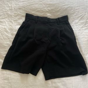 Wilfred effortless shorts